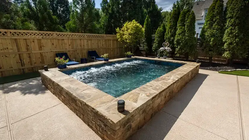 raised pool